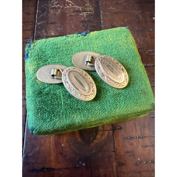 Antique Other - Antique Oval Cufflinks Design Signed CLP Co and Box